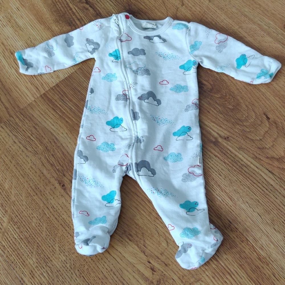 Tiny Twig Organic footsie pajamas 0-3mths